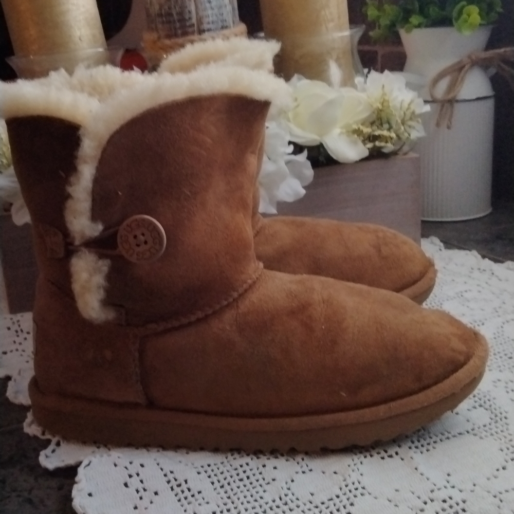 UGG BAILEY BOOTS